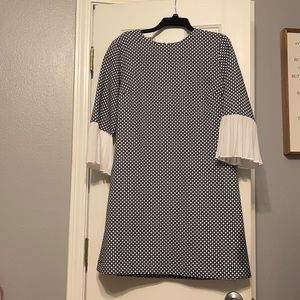 Navy and White New York and Co dress, size large with pleated 3/4 sleeve